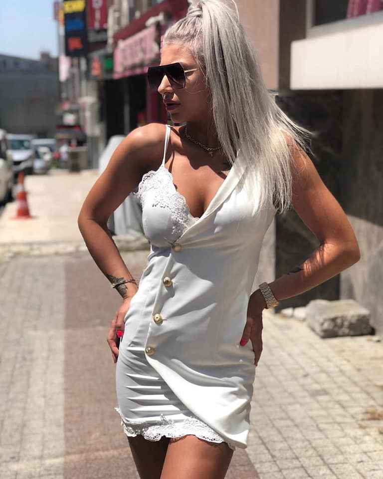 İzmir Sarışın Escort Nergiz